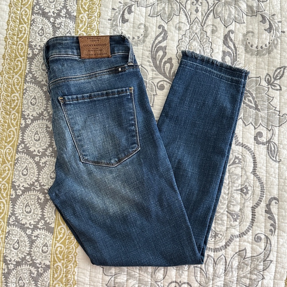 Lucky Brand Women's Dark Blue Skinny Jeans Size 26